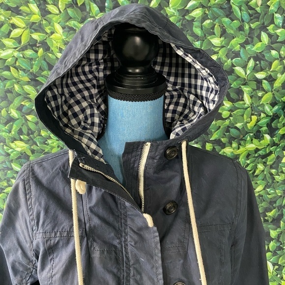 Abercrombie & Fitch Navy Blue Rain Jacket Size Medium - Picture 8 of 13